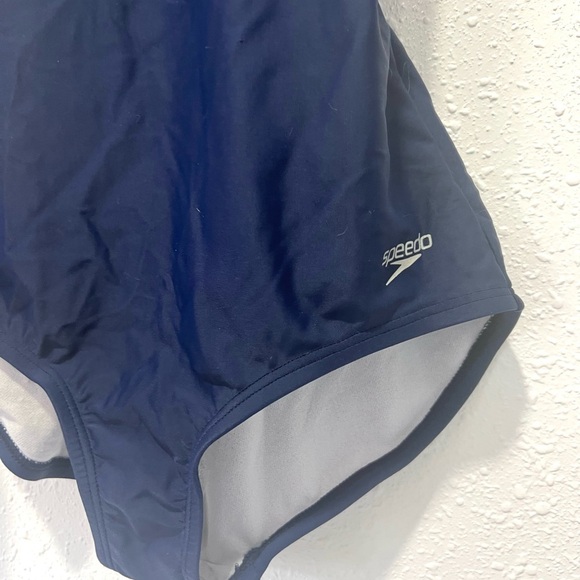 Speedo Women's Black Nylon Blend One Pie small - Picture 5 of 8